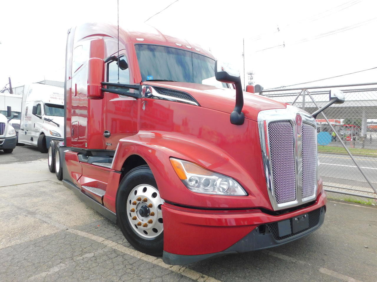 2023 KENWORTH t-680 Tandem Axle Sleeper #1 2023 KENWORTH t-680 Tandem Axle Sleeper #1